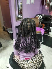 Maggie's Touch | Braids & Locs