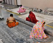 Carpet Shop Jaipur | Premium Rugs & Handmade Carpets | Saraswati Globa